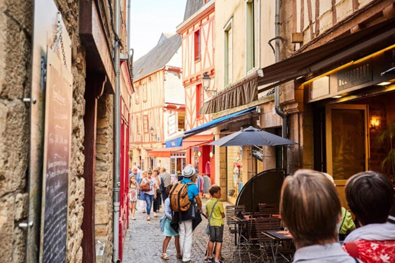 Studio Tout Confort Avec Vue Cathedrale A St Patern Vannes-Centreアパートメント エクステリア 写真